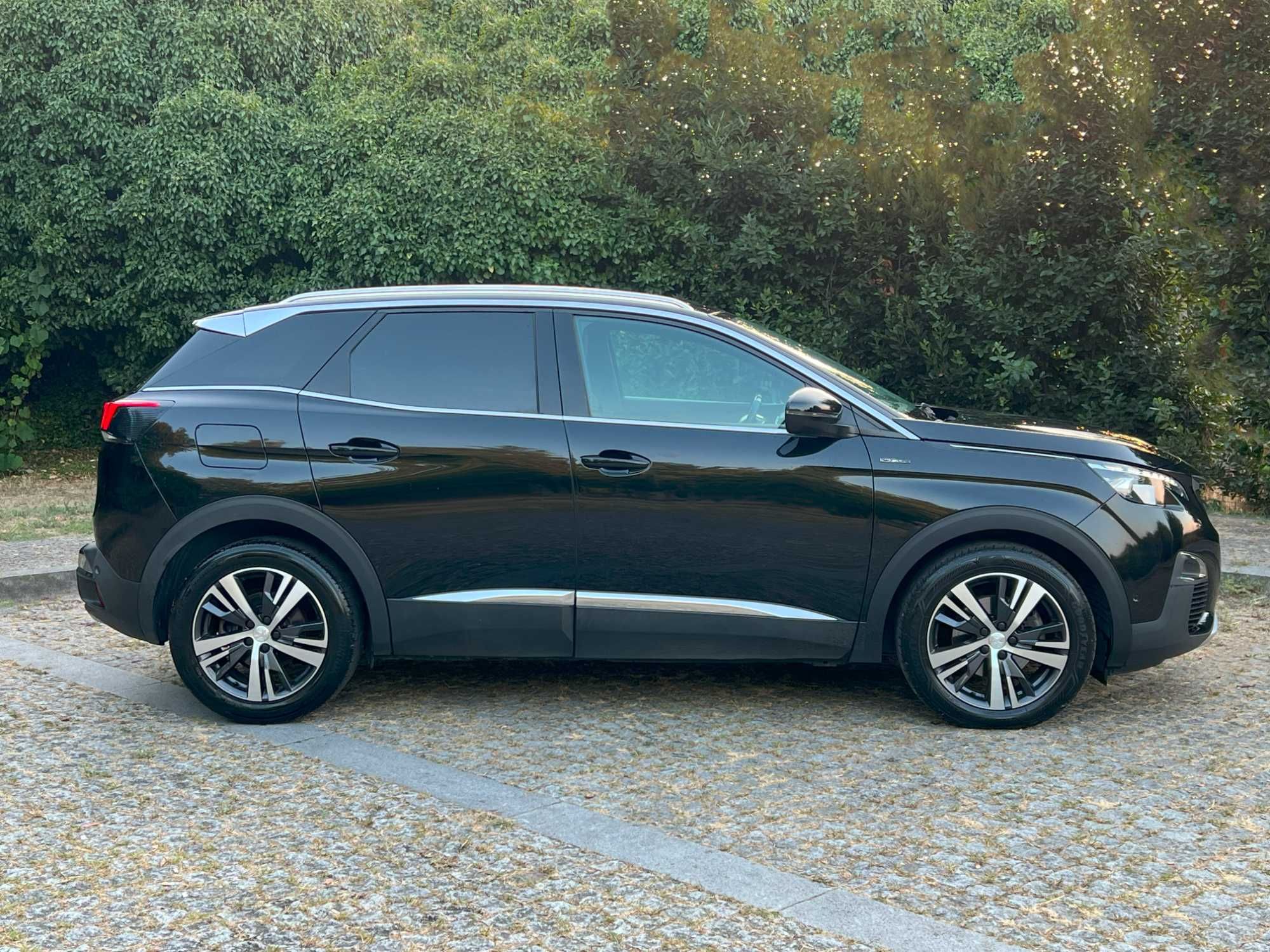 Peugeot 3008 1.5 BlueHDi GT Line Nacional EAT8 Full Extras