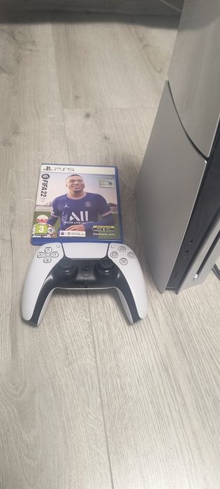 Ps5 slim z napędem