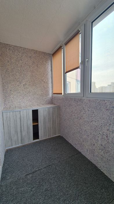 1к урлівська ахматової григоренко позняки рівермол