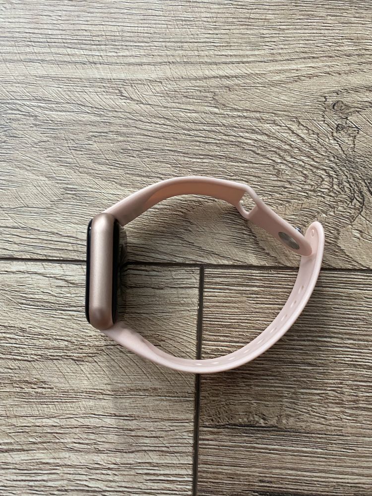 Damski zegarek smartwatch
