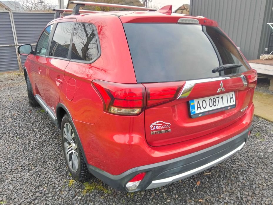 Mitsubishi Outlander