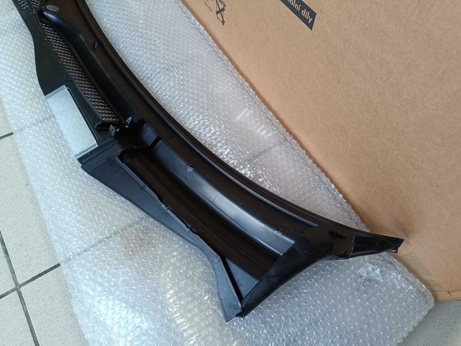 Torpedo Plastico Escovas Audi A3 8L NOVO e ORIGINAL AUDI