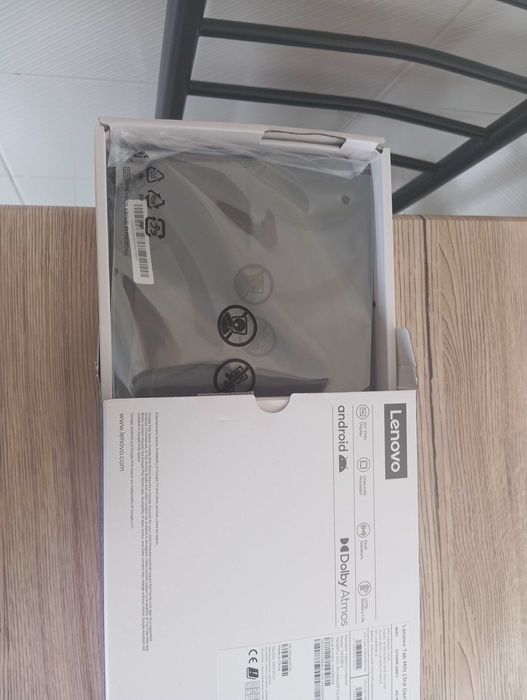Tablet Lenovo M10 - NOVO, foi ligado 1 vez