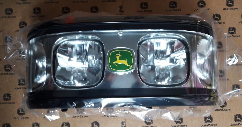 Reflektor przedni KOMPLETNY John Deere AL181532,AL177620,6830P,7530P