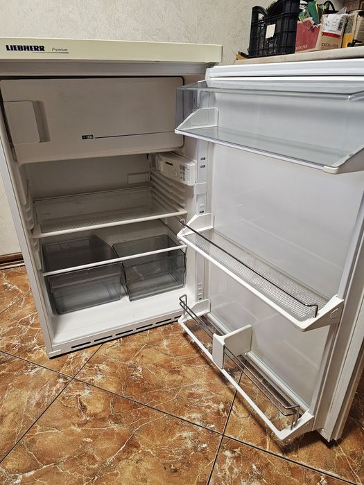 Холодильник Liebherr KTe 1664 з морозильною камерою