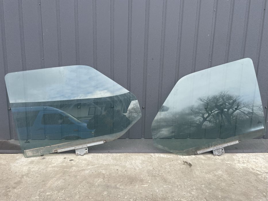 Скло Стекло переднє Volkswagen Transporter T4 фольксваген Т4