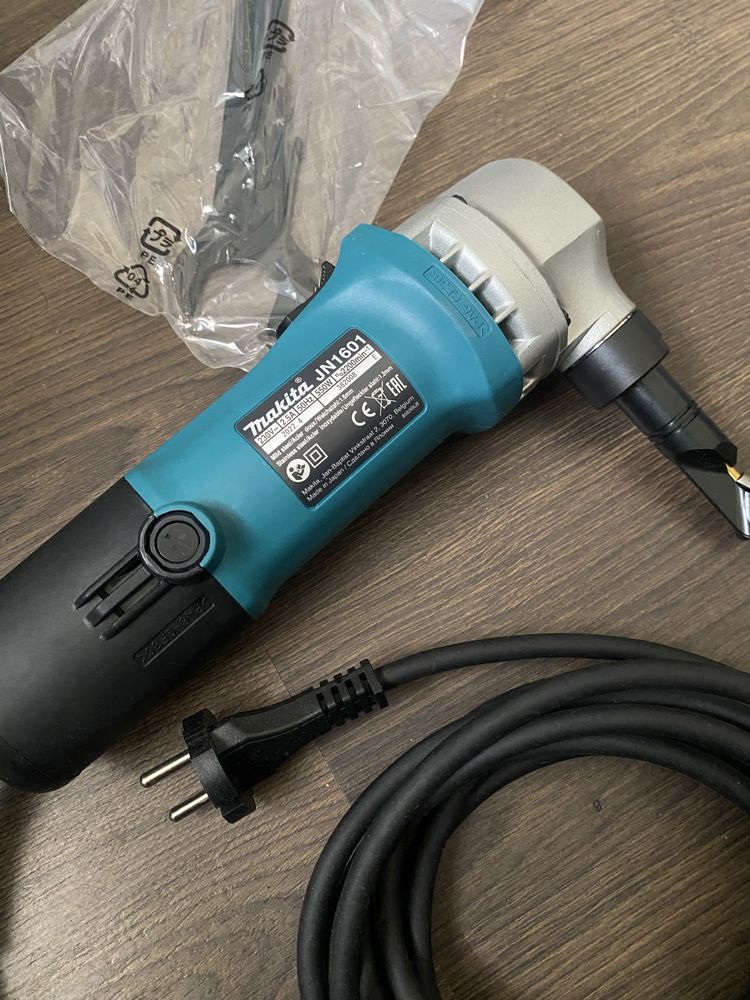 Makita nozyce skokowe