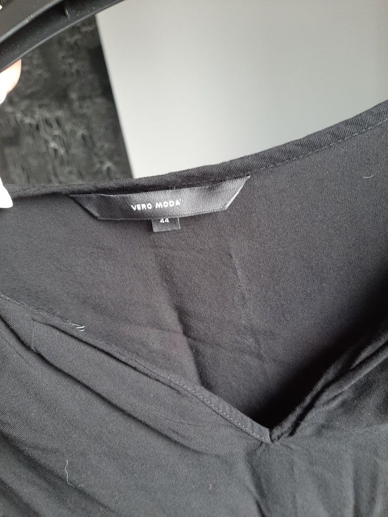 Bluzka z koronka vero moda 44
