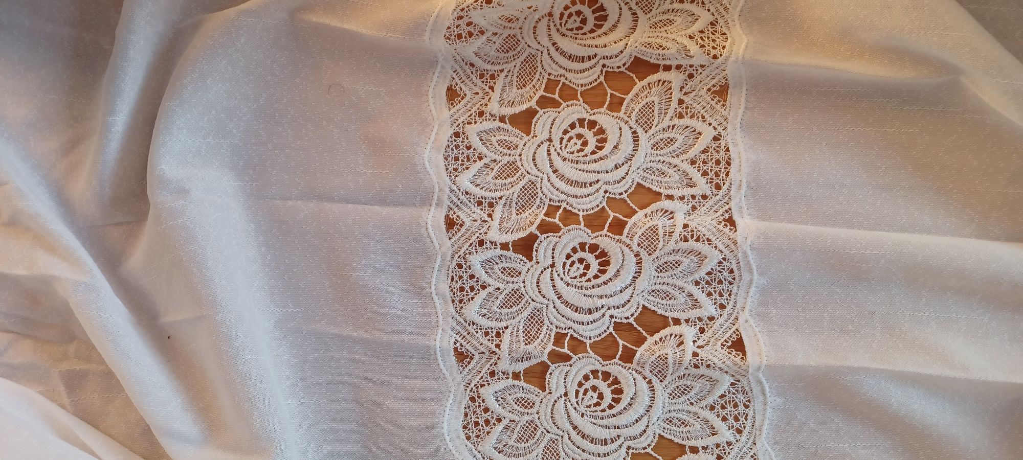Cortinas com renda