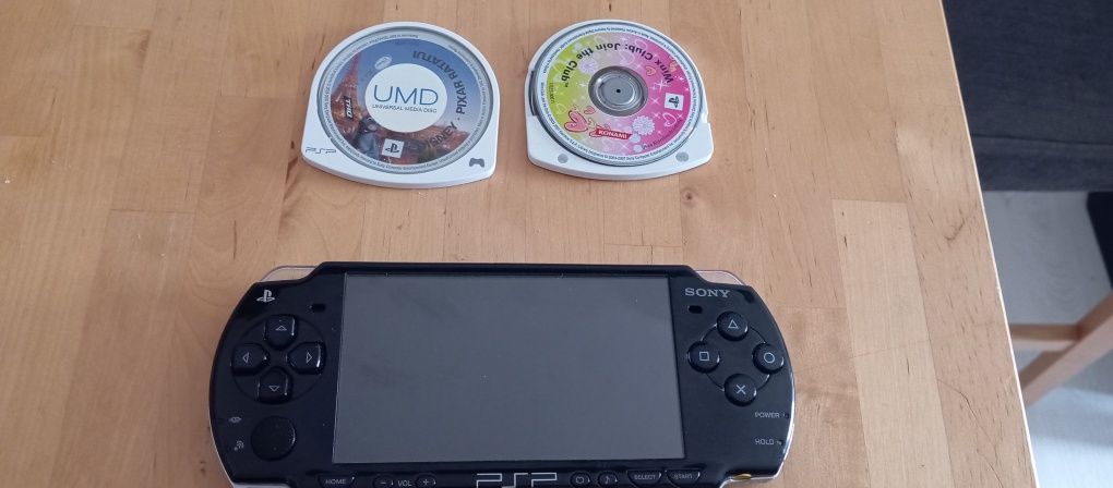 PlayStation Portable 1a edição