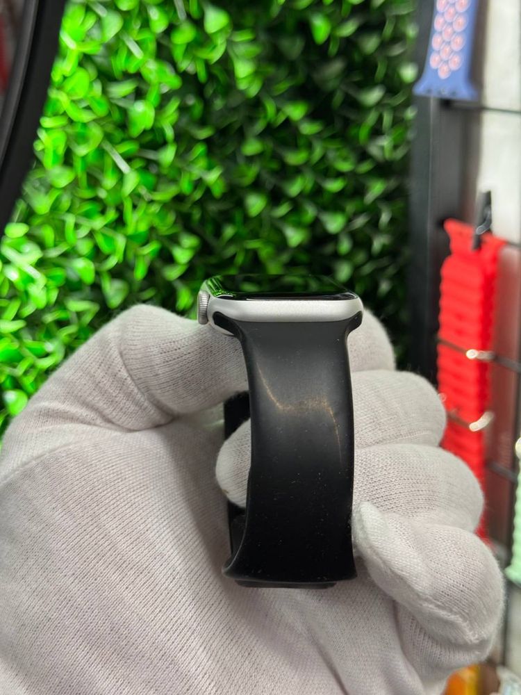 Apple Watch SE40 Silver Магазин, Гарантія, Вибір
