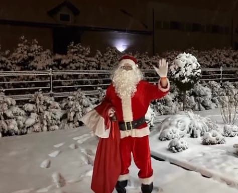 Wizyta Świętego Mikołaja, Święty Mikołaj