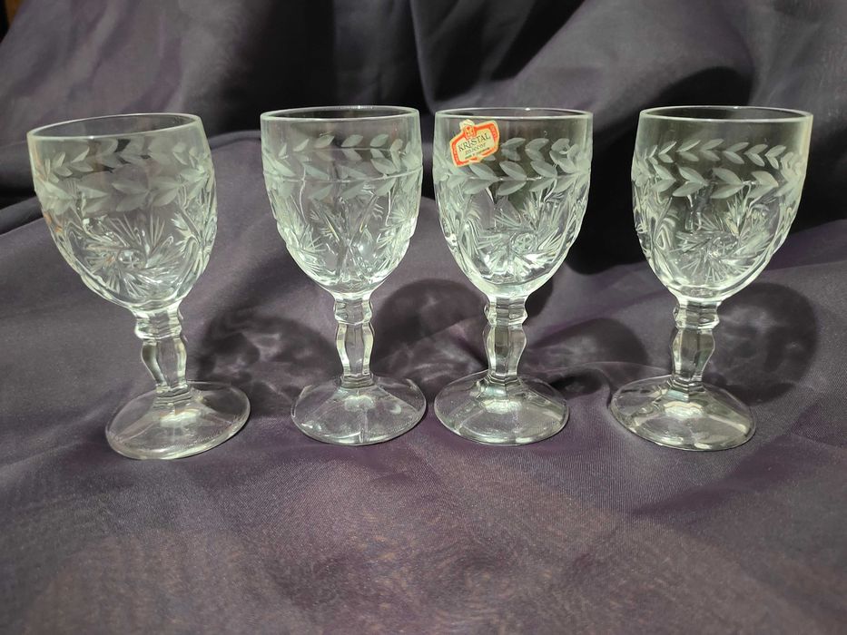 Криштальні посуди