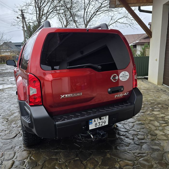 Автомобіль 4х4 Nissan 4proX