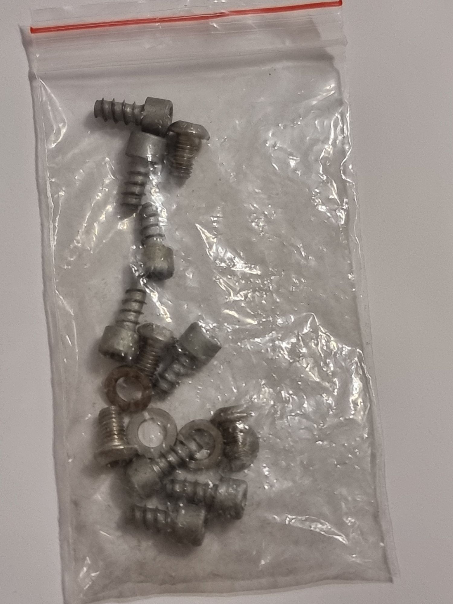 YAKIMA KIT stopy do belki S16Y BMW F11