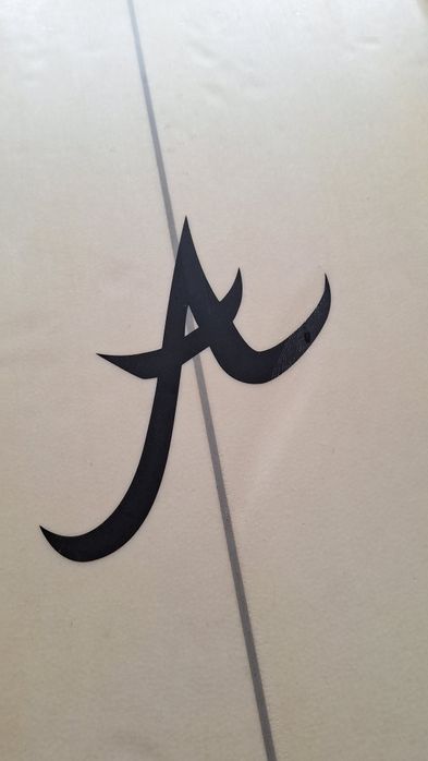 Prancha Surf Aloha 5'10 epoxy