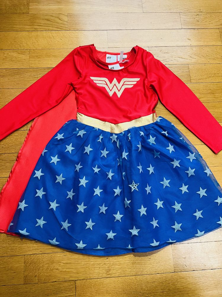 Карнавальна сукня Супердівчини