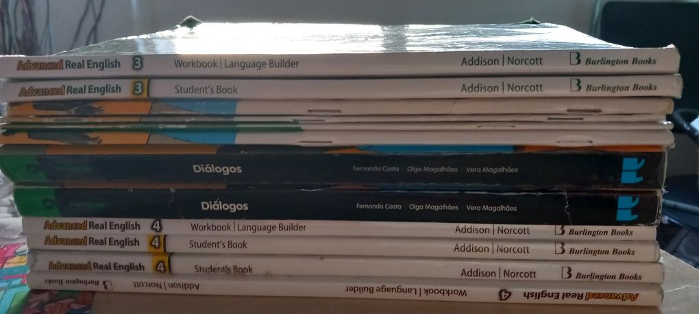 manuais escolar Portugues 9 ,ingles nivel3 e 4