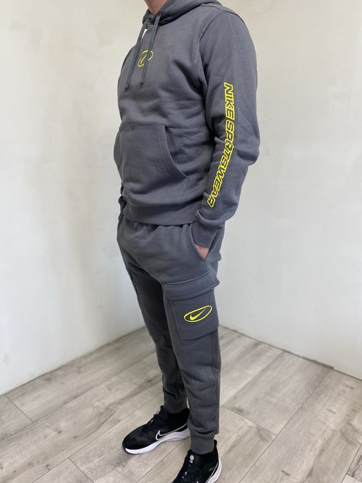 Чоловічій спортивний костюм Nike HJ 3967-021