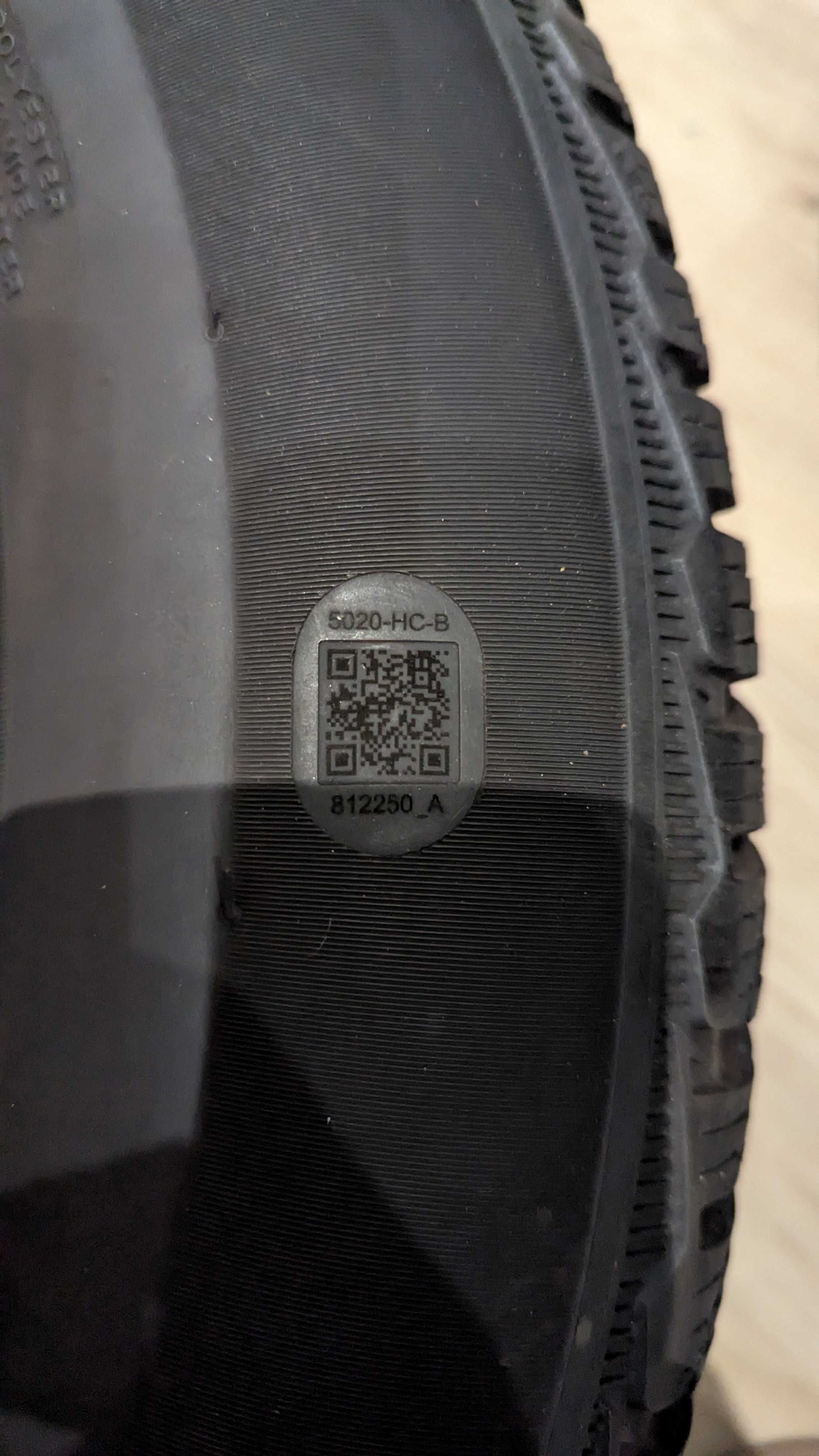 4 jantes & pneus Michelin Pilot Alpin 5 205/60 R16