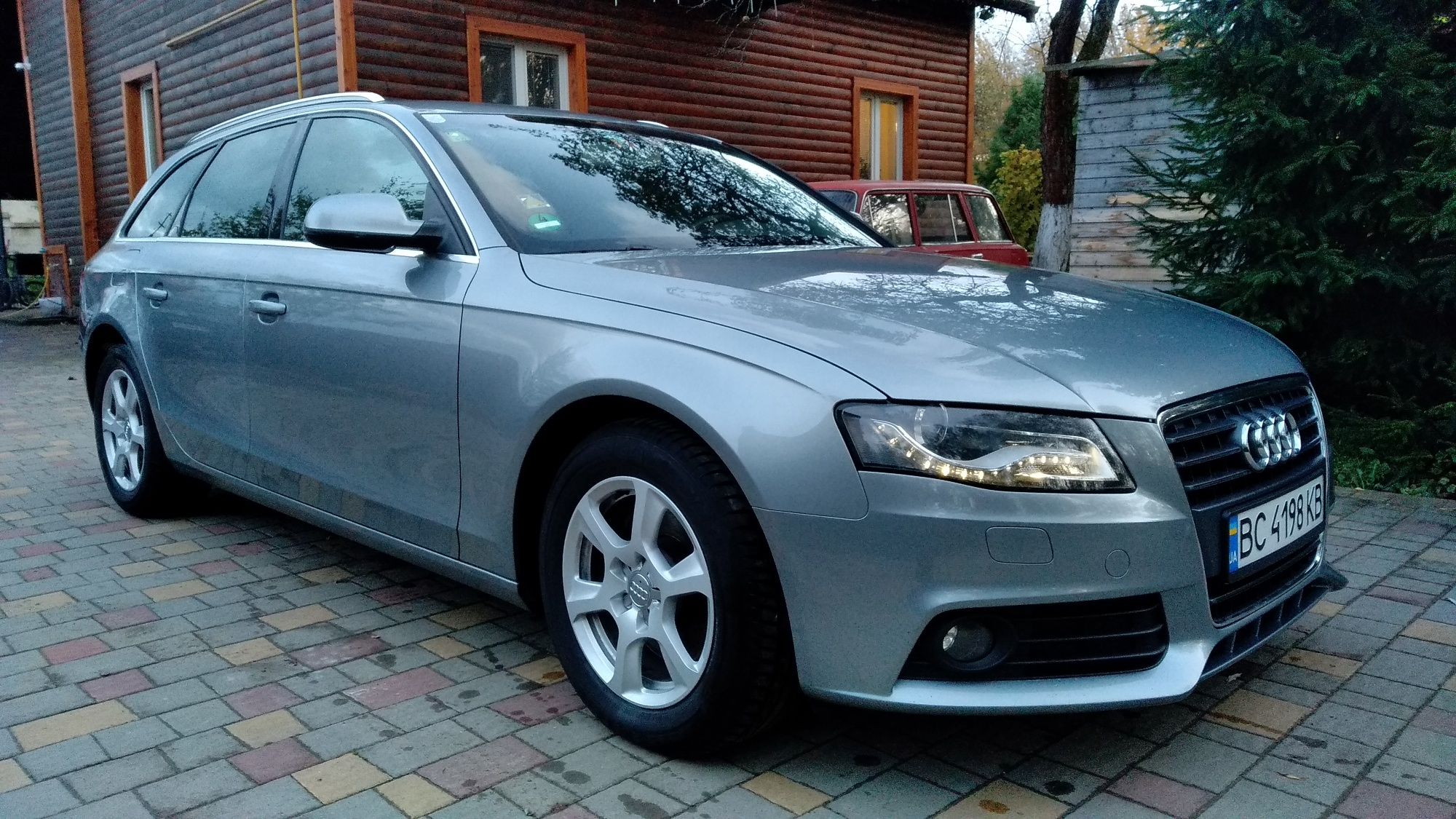 Audi a4 b8 2010.