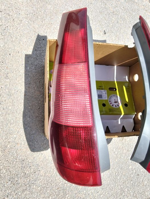 Vendo faróis de Fiat Punto