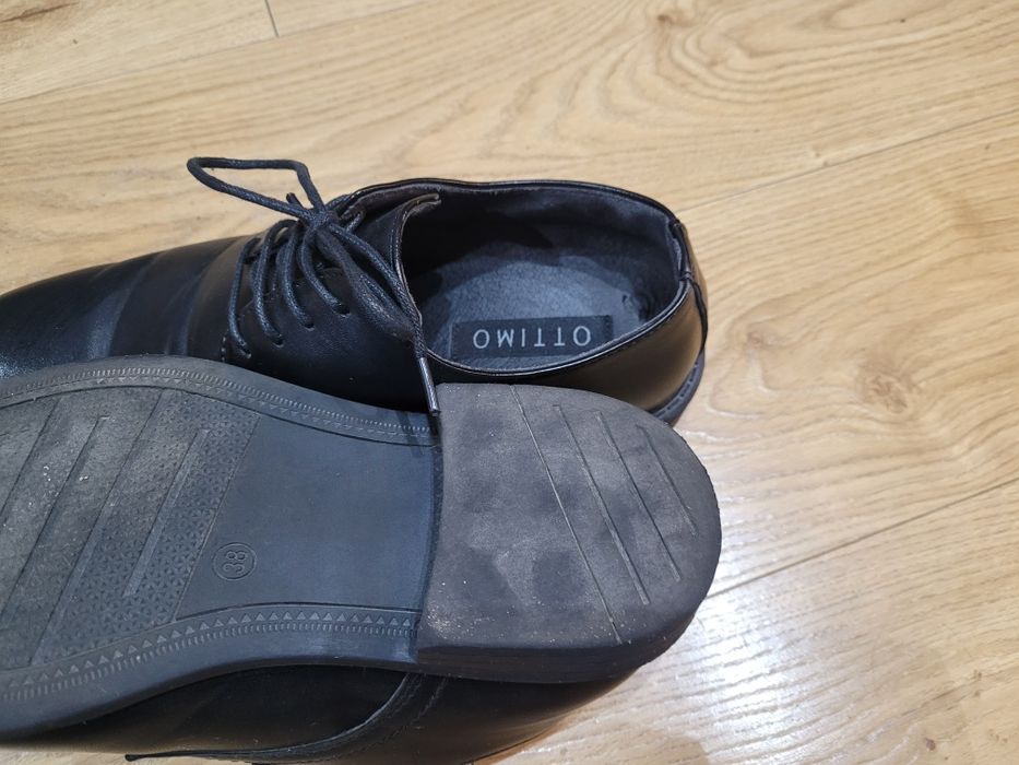 Eleganckie buty chłopięce w rozniarze 38, buty na komunię,bierzmowanie