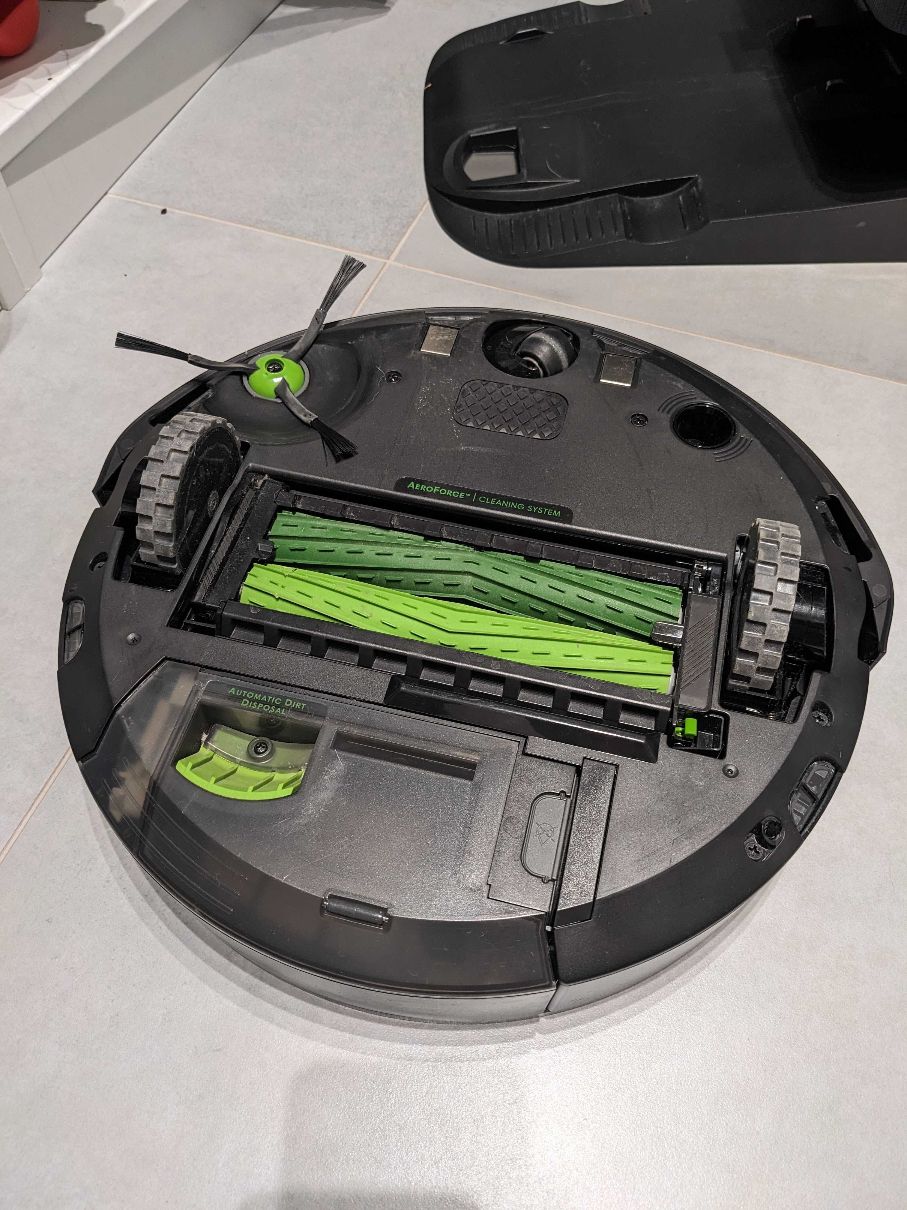 iRobot Roomba j7+