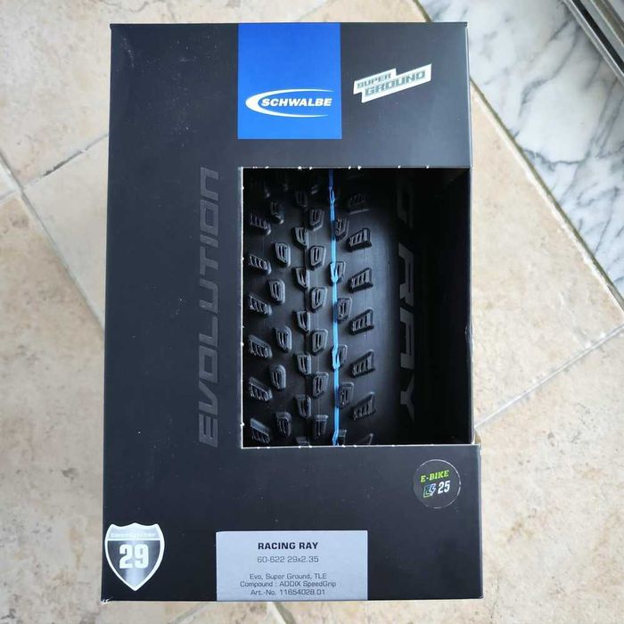 Pneu Schwalbe Racing Ray Evo Super Ground 29x2,35 TLE E-25 Dobrável