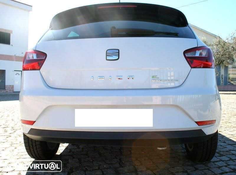 Seat Ibiza Style 1.2 TDI Xenon Navegação (Kit FR)