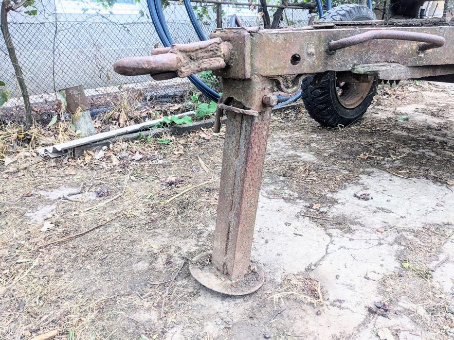 Прицеп одноосный