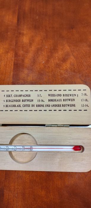 Nieużywany . Termometr do wina.