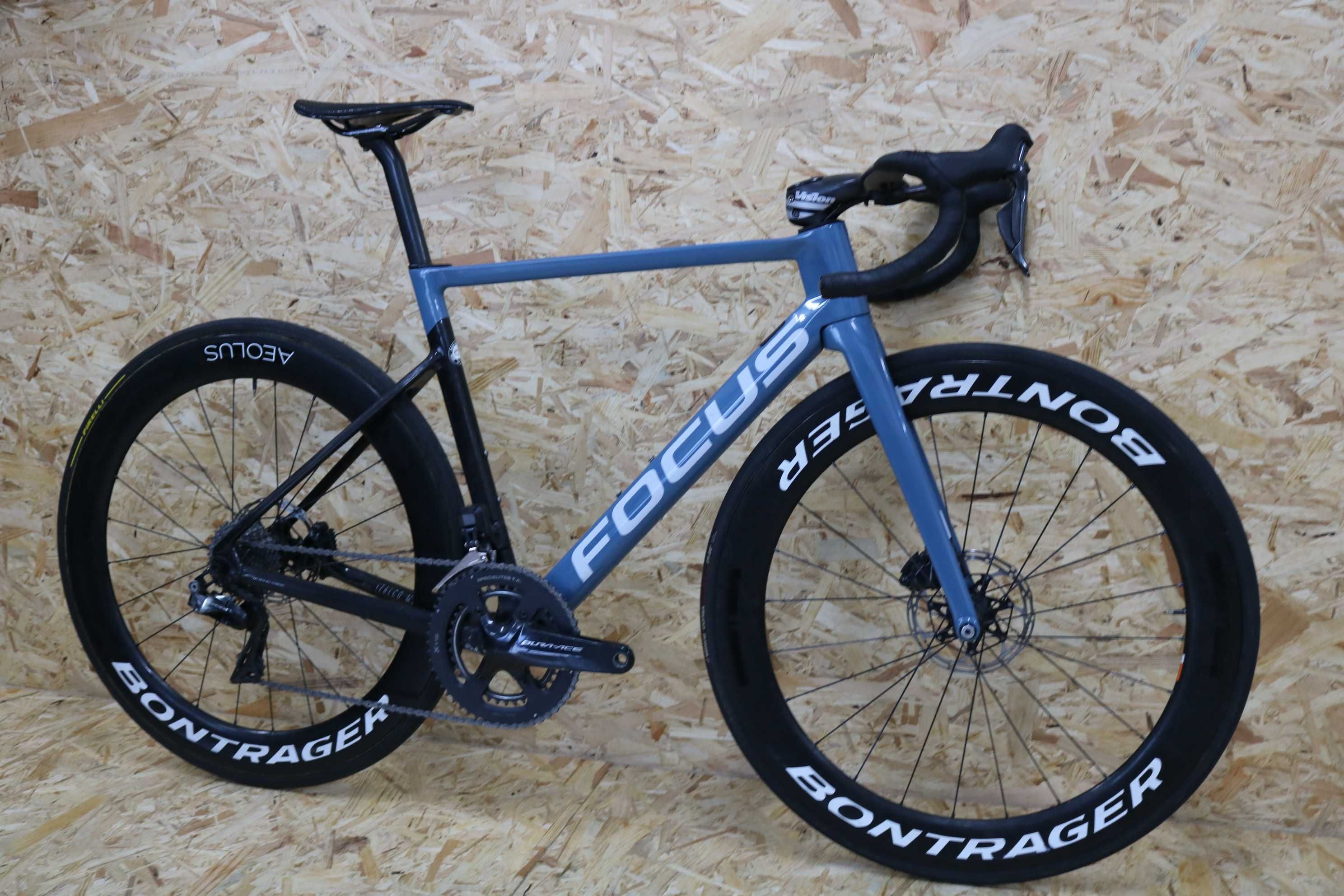 Bicicleta disco Focus Izalco Max - Dura Ace Di2 - Rodas carbono