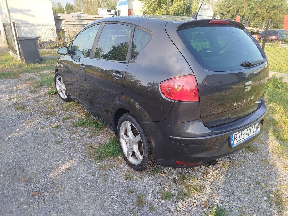 Sprzedam Seat Altea 2.0 150km