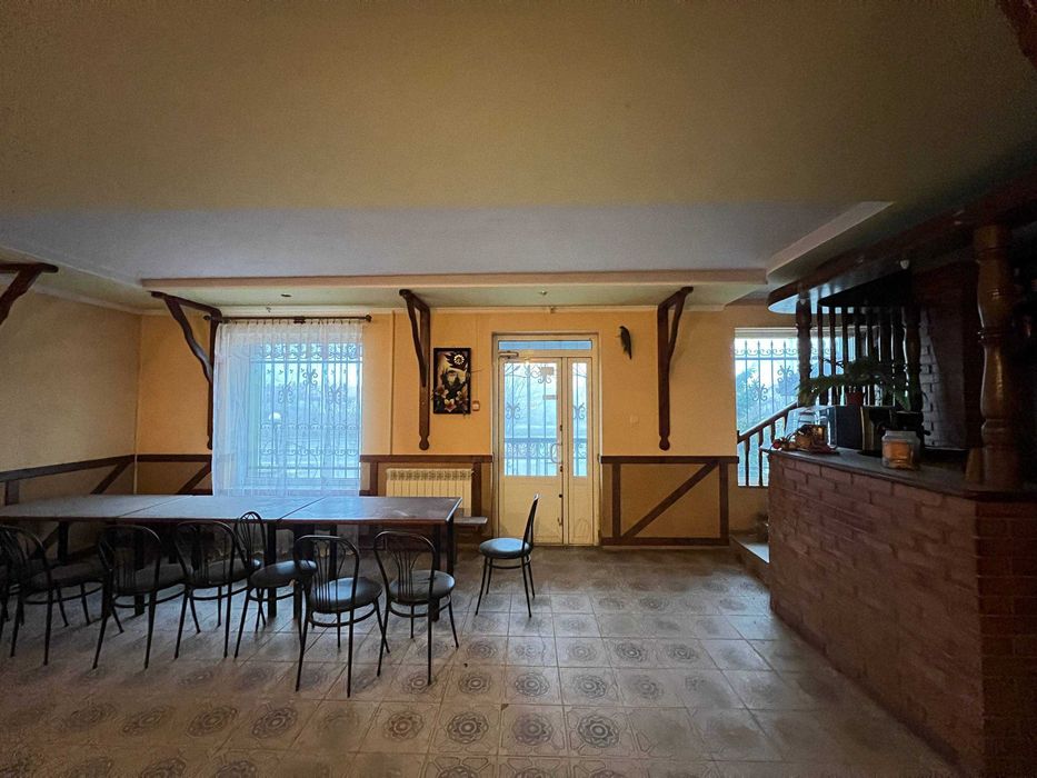 Оренда приміщення в с.Рясне-Руське, при трасі М10