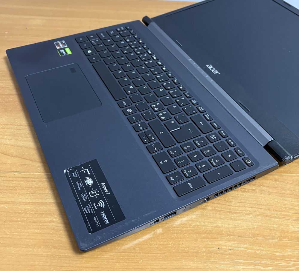 Игровой Ноутбук Acer Aspire 7, AMD Ryzen 3550H/ GTX 1650/ 8 RAM/ SSD