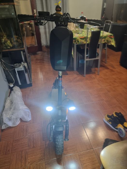 Vendo ou troco trotineta por mota 125