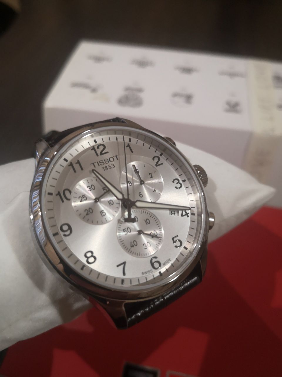 Годинник швейцарський чоловічий TISSOT