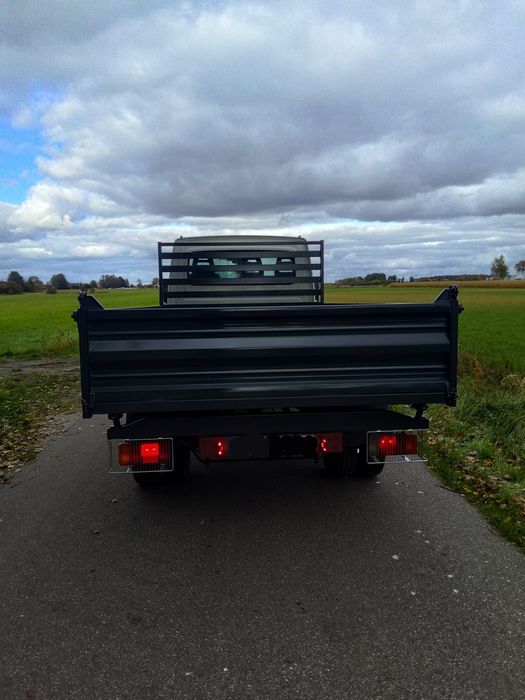 Iveco Daily wywrotka Nowa na 3 strony zdrowa !!!