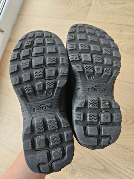 Buty turystyczne, śniegowce quechua, decathlon r. 31