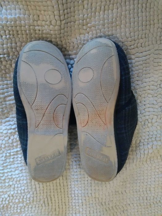 Мужские,фирменные тапочки,Eysefit