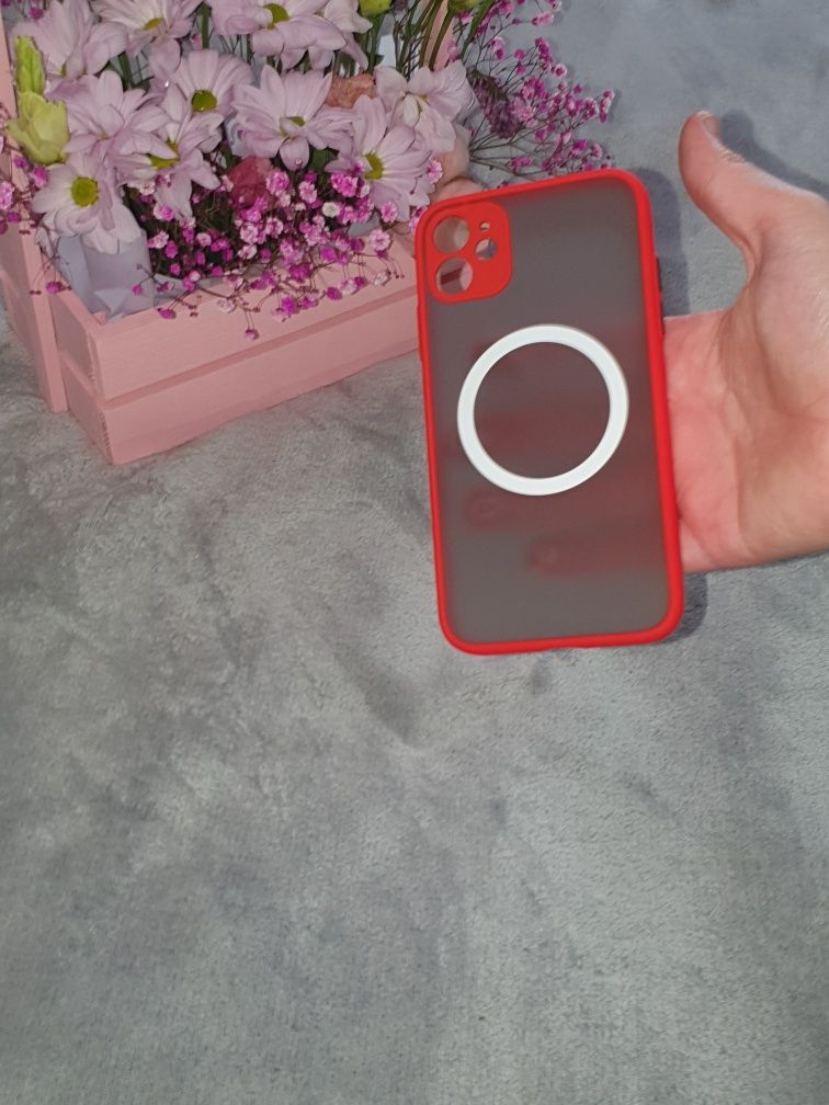 Продам чохли на iphone 11