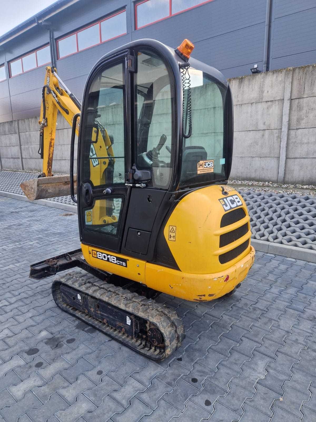 JCB 8018 CST 2180h 3 łyżki