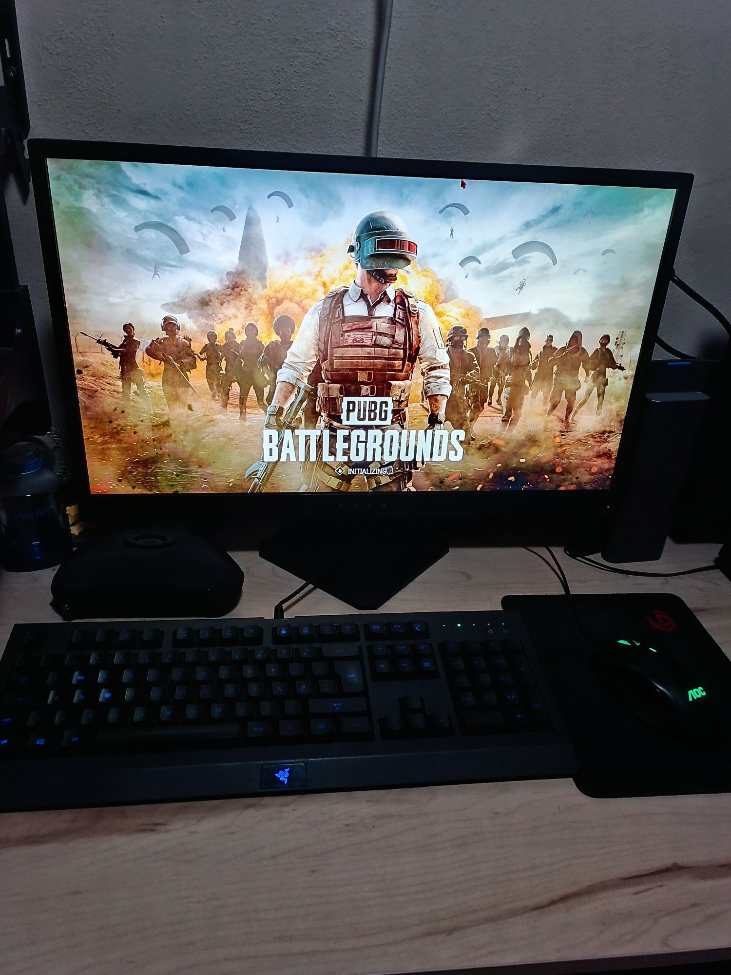 Monitor 144hz 25 Full hd HP omen.