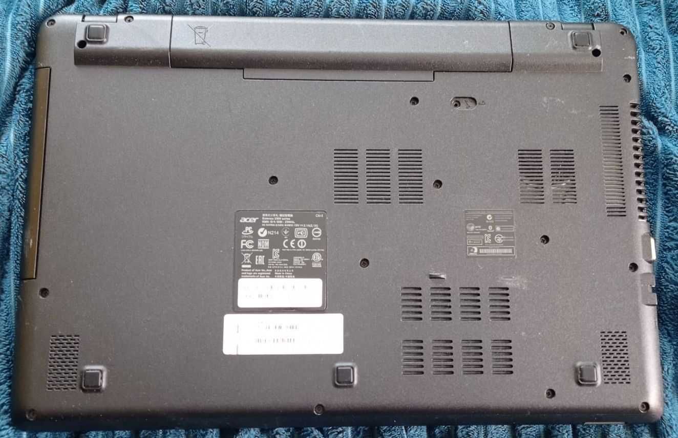 Laptop Acer komplet