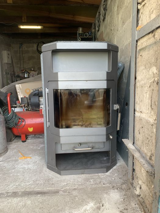 Камін піч камінофен топка буржуйка