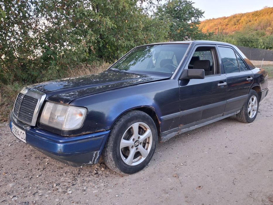 W124 на ходу 2.5 дизель