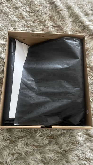 Botas UGG - Em caixa