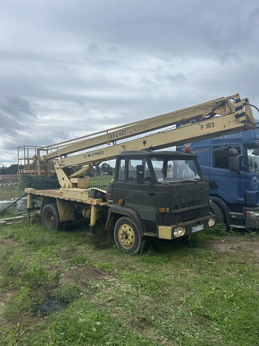 Star podnosnik koszowy