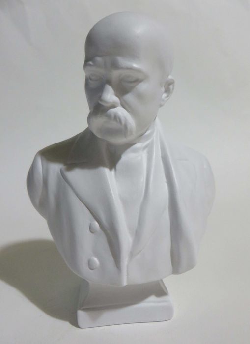 гіпсовий декор.бюст погруддя Т.Шевченка